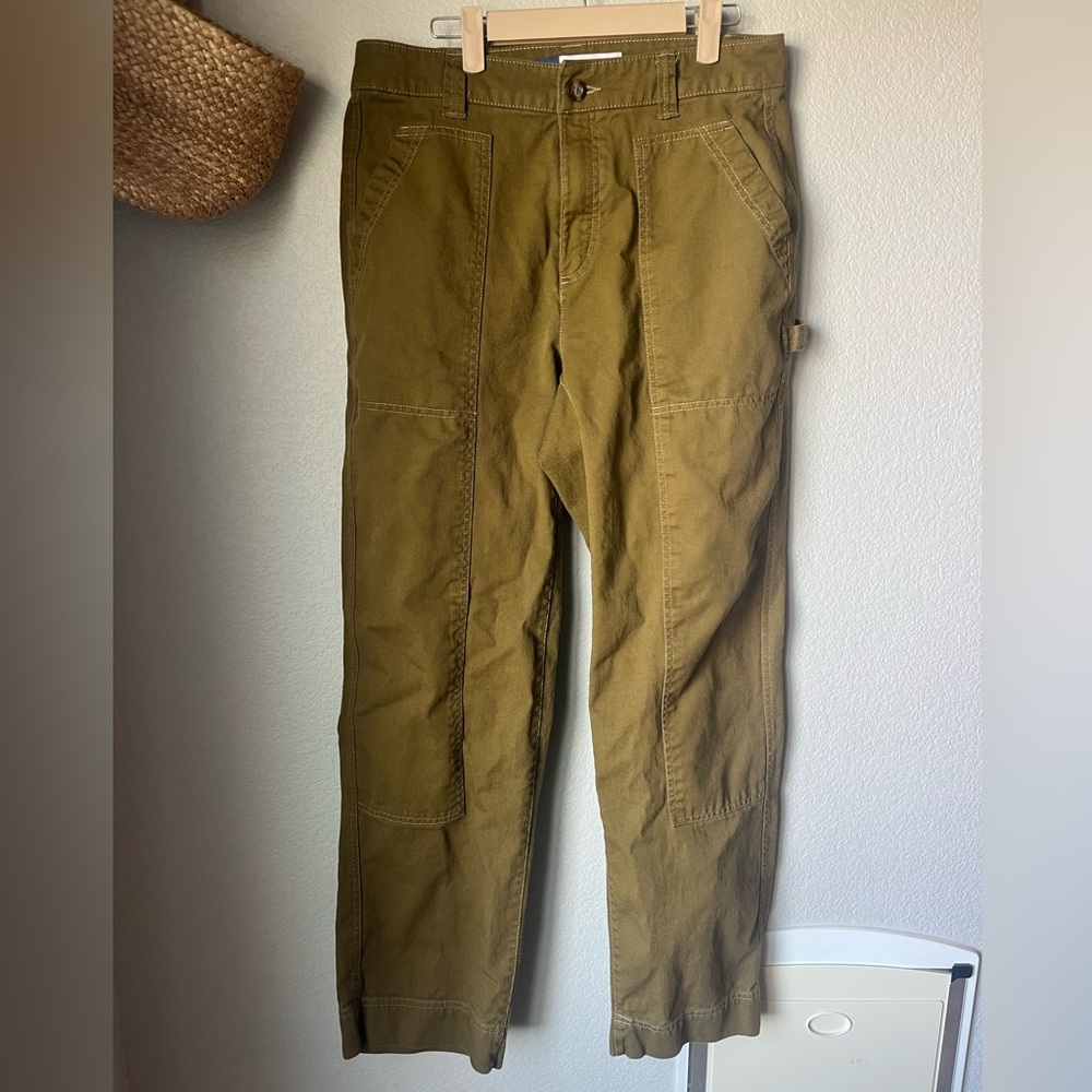 Old Navy High-Waisted Utility Pants in Satin Moss 10 Talk